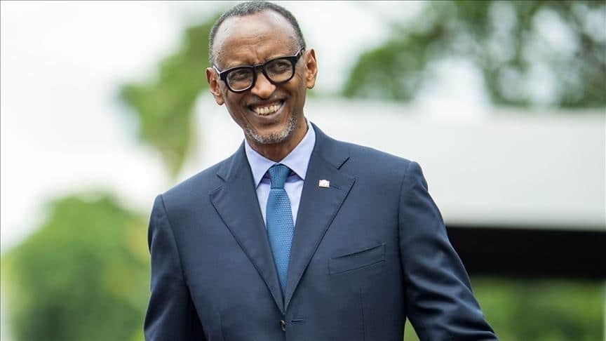 Rwanda : Paul Kagame dépose sa candidature pour un 4e mandat